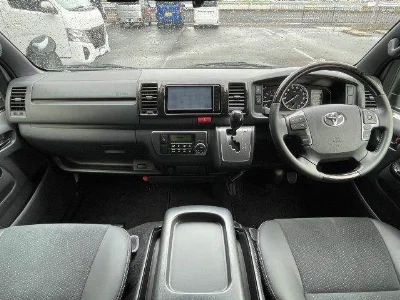 TOYOTA HIACE VAN 2020 с аукциона, 2754cc, пробег 79 000 км