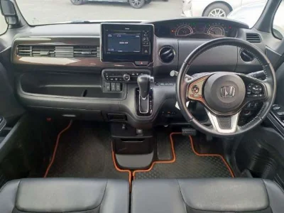 HONDA N BOX 2018 с аукциона, 660cc, пробег 53 000 км