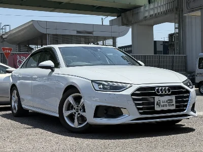 AUDI A4 AVANTE