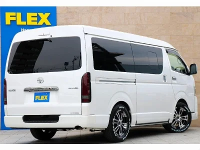 TOYOTA HIACE VAN 2022 с аукциона, 2800cc, пробег 39 000 км
