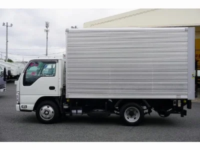 ISUZU ELF 2021 с аукциона, 3000cc, пробег 32 000 км