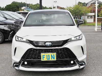 TOYOTA HARRIER 2023 с аукциона, 2500cc, пробег 31 000 км