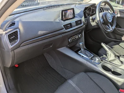 MAZDA AXELA SPORT