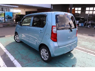 SUZUKI WAGON R 2015 с аукциона, 660cc, пробег 70 000 км