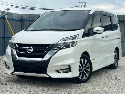 NISSAN SERENA  с аукциона, 2000cc, пробег 105 000 км