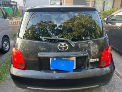 TOYOTA IST