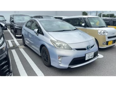 TOYOTA PRIUS 2014 с аукциона, 1800cc, пробег 247 000 км
