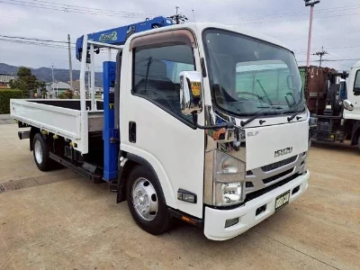 ISUZU ELF 2016 с аукциона, 3000cc, пробег 210 000 км