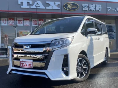 TOYOTA NOAH