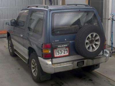 MITSUBISHI PAJERO