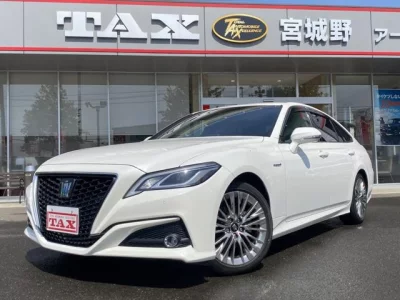 TOYOTA CROWN