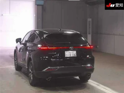TOYOTA HARRIER 2023 с аукциона, 2000cc, пробег 11 000 км