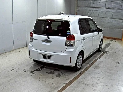 TOYOTA SPADE