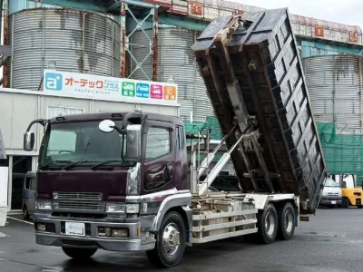 MITSUBISHI FUSO SUPER GREAT