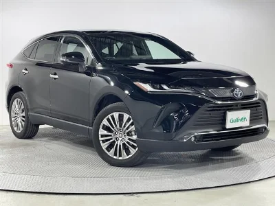 TOYOTA HARRIER 2023 с аукциона, 2500cc, пробег 44 000 км