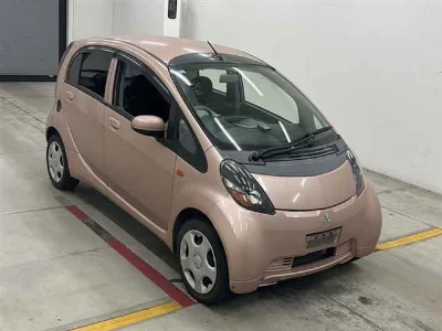 MITSUBISHI I