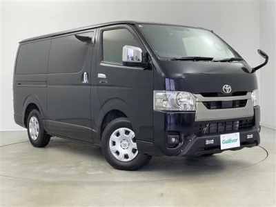 TOYOTA HIACE VAN 2023 с аукциона, 2800cc, пробег 28 000 км