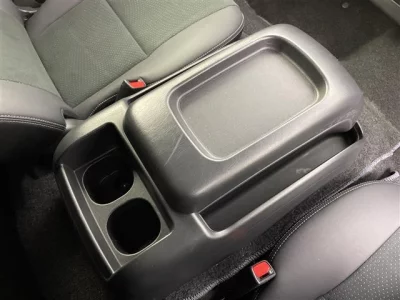 TOYOTA HIACE VAN 2023 с аукциона, 2800cc, пробег 28 000 км
