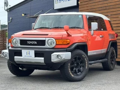 TOYOTA FJ CRUISER