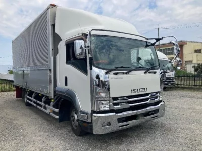 ISUZU FORWARD