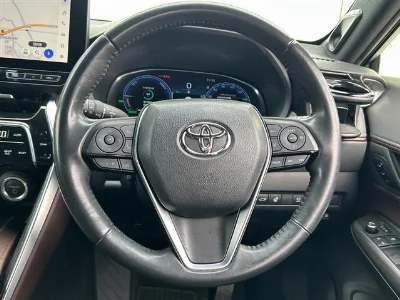 TOYOTA HARRIER 2023 с аукциона, 2500cc, пробег 63 000 км