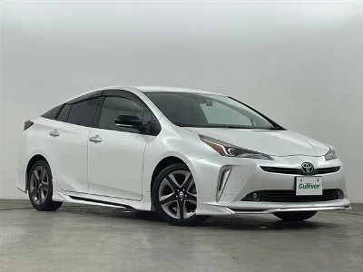 TOYOTA PRIUS 2021 с аукциона, 1800cc, пробег 65 000 км