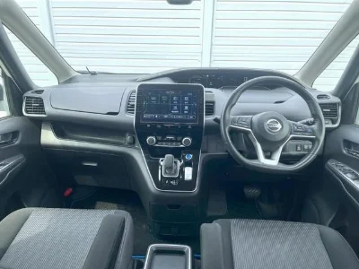 NISSAN SERENA 2019 с аукциона, 1200cc, пробег 52 000 км