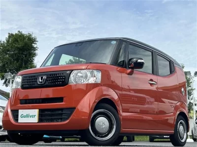 HONDA N BOX SLASH