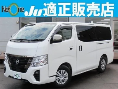 NISSAN CARAVAN BUS