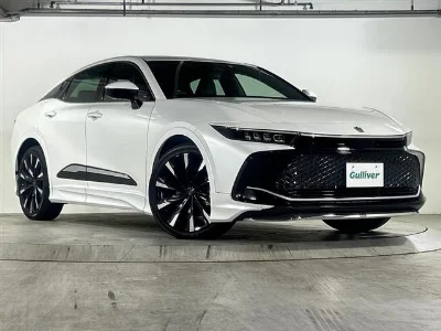 TOYOTA CROWN CROSSOVER
