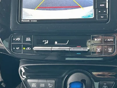 TOYOTA PRIUS 2019 с аукциона, 1800cc, пробег 83 000 км