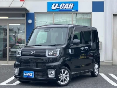 TOYOTA PIXIS MEGA