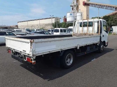TOYOTA DYNA