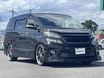 TOYOTA VELLFIRE 2013 с аукциона, 2400cc, пробег 67 000 км