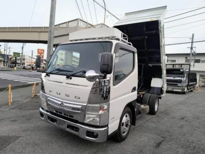 MITSUBISHI CANTER