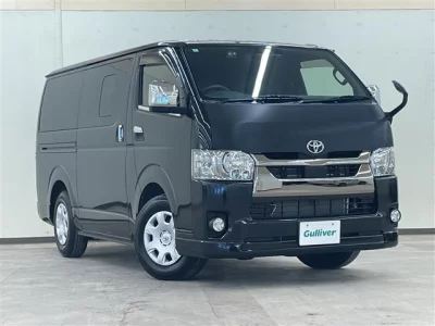 TOYOTA HIACE VAN 2021 с аукциона, 2800cc, пробег 11 000 км