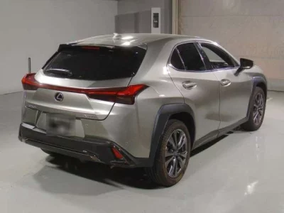 LEXUS UX 2021 с аукциона, 2000cc, пробег 15 000 км