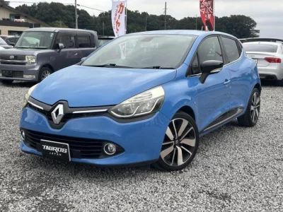 RENAULT LUTECIA 2014 с аукциона, 1200cc, пробег 31 000 км