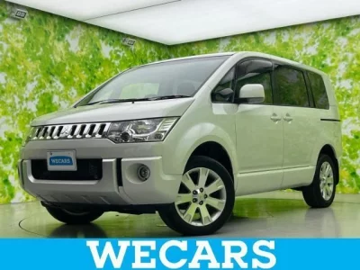 MITSUBISHI DELICA D5
