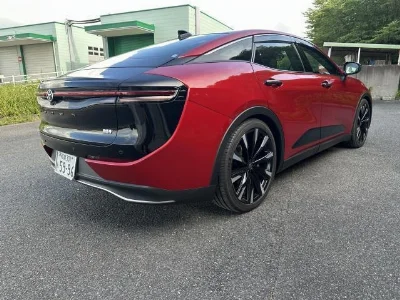 TOYOTA CROWN CROSSOVER