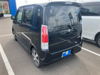 SUZUKI WAGON R 2006 с аукциона, 660cc, пробег 110 000 км
