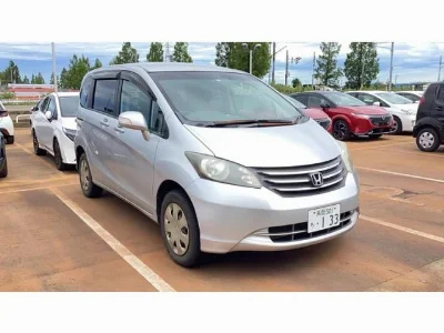 HONDA FREED 2011 с аукциона, 1500cc, пробег 154 000 км