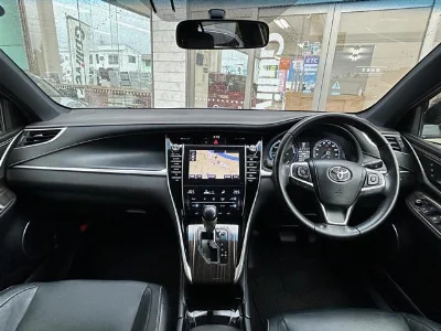 TOYOTA HARRIER 2014 с аукциона, 2500cc, пробег 97 000 км