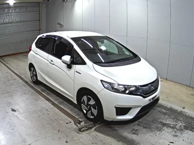 HONDA FIT 2015 с аукциона, 1500cc, пробег 95 000 км