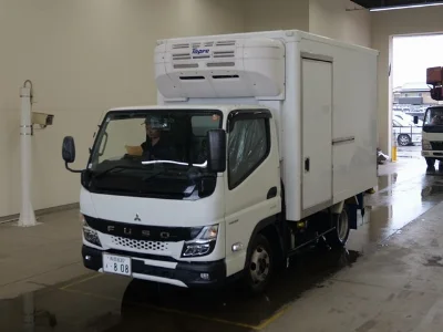 MITSUBISHI CANTER