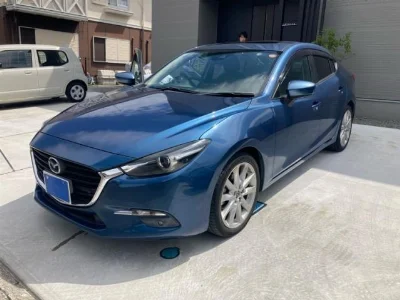 MAZDA AXELA