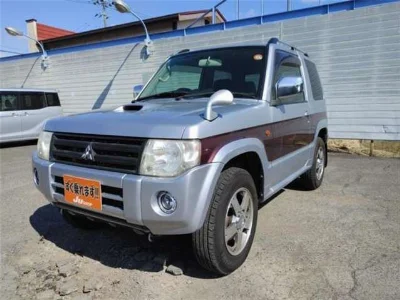 MITSUBISHI PAJERO MINI