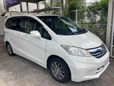 HONDA FREED 2012 с аукциона, 1500cc, пробег 158 000 км