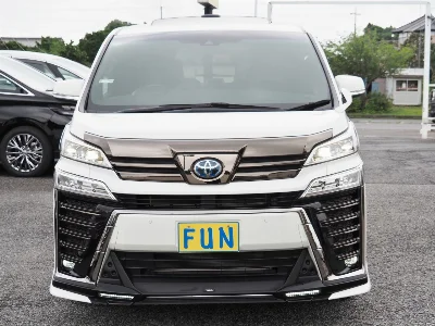 TOYOTA VELLFIRE 2022 с аукциона, 2500cc, пробег 34 000 км