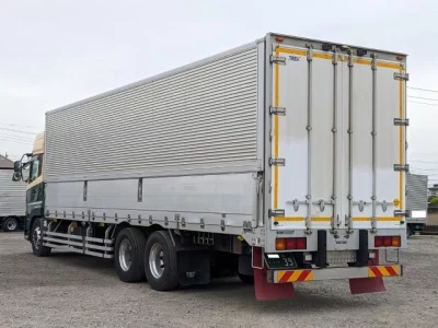 NISSAN DIESEL (UD) QUON
